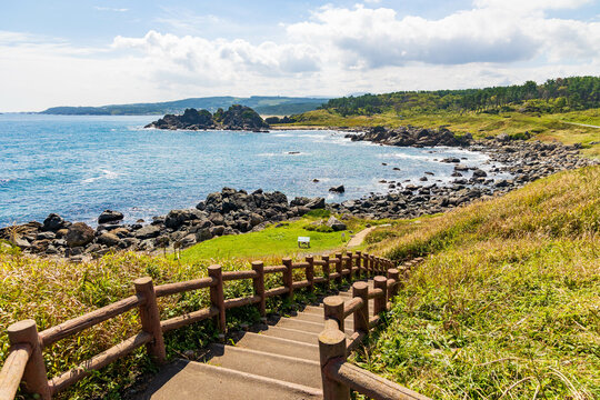 種差海岸」の写真素材 | 786件の無料イラスト画像 | Adobe Stock
