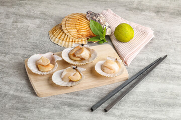 Raw natural scallop in its shell