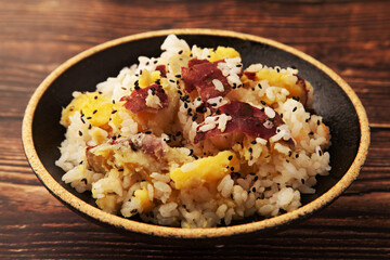 サツマイモの炊き込みご飯