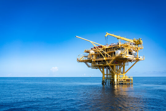 Offshore oil and gas wellhead remote platform which produced raw material for sent to onshore refinery, power generation and petrochemical industry.