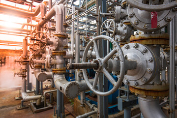 Valve refinery plant equipment for pipeline oil and gas valves at gas plant pressure safety valve