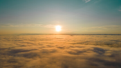 Fototapeta na wymiar Above the Clouds 