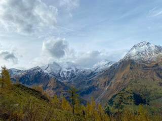 Fototapeta premium Beautiful landscape at Grossglockner in Austrian Alps