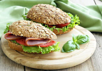 healthy eating sandwich rye bread with vegetables and basil