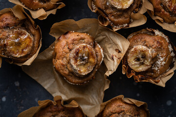 muffins fait maison à la banane caramélisée