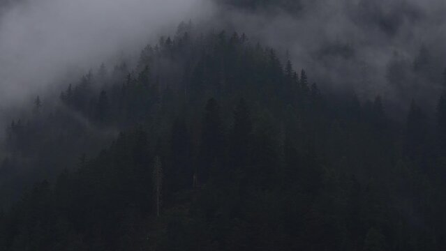 Fog over the mountains time lapse