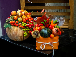 Natura morta autunnale con frutta e verdura  409