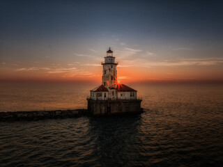 Fototapeta na wymiar Chicago lighthouse at sunrise