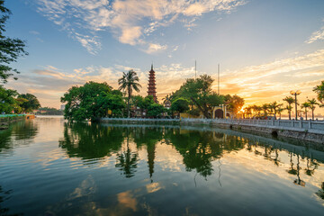 Tran Quoc pagoda - the oldest temple in Hanoi city