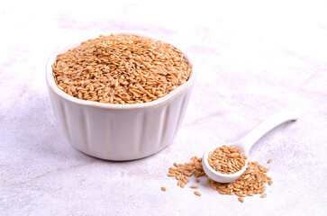 Yellow flax seeds