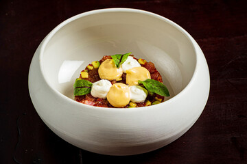 beef tartare in the bowl