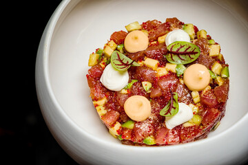 beef tartare in the bowl