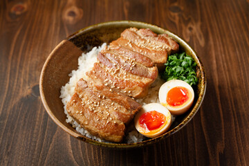 角煮丼