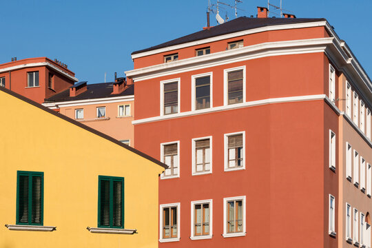 Palazzi.
