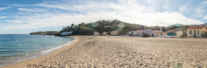 Panorama de la plage du Racou à Argelès - obrazy, fototapety, plakaty