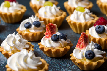 Shortbread fruit basket