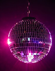 Ambiance &eacute;blouissante, boule &agrave; facette