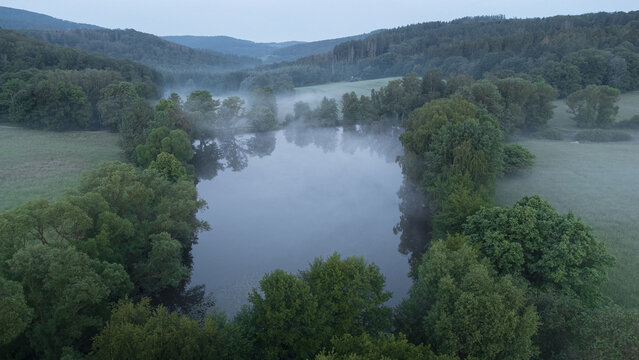 Luftaufnahme Meerpfuhl Weiher bei Merzhausen, Stadt Usingen, Hochtaunuskreis, Hessen, Deutschland