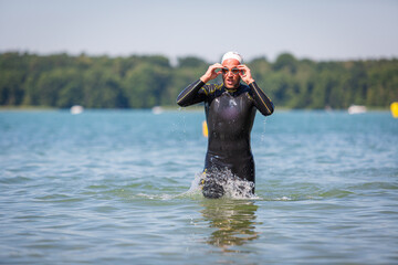 Triathlet bei einem Wettkampf