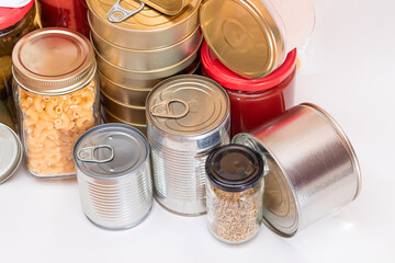 Food Reserves: Canned Food, Spaghetti, Pate, Tuna, Tomato Juice, Pasta, Fish and Grocery. Emergency...