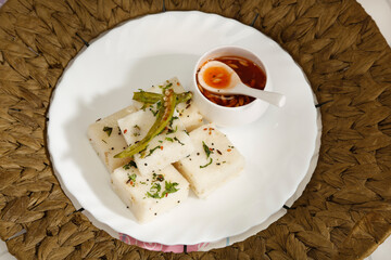 Appetizer, Breakfast, Cake, Chana Dal, Chutney, Dhokla, Eatable, Food, Green, Garnish, Gujarati, Indian Snack, Homemade, Indian, Khaman, Pieces, Snack, Soft, Spicy, Spongy, Steamed, Yellow, Puffy, Len