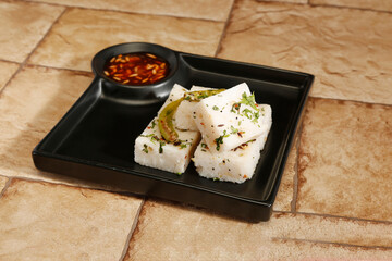 Appetizer, Breakfast, Cake, Chana Dal, Chutney, Dhokla, Eatable, Food, Green, Garnish, Gujarati, Indian Snack, Homemade, Indian, Khaman, Pieces, Snack, Soft, Spicy, Spongy, Steamed, Yellow, Puffy, Len