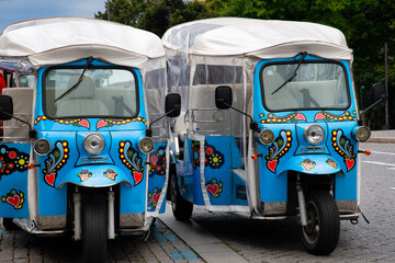 Tuk tuk style taxis in Porto, Portugal - obrazy, fototapety, plakaty