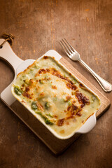 oven broccoli with mozzarella and bechamel