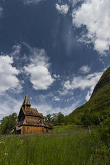 Fototapeta na wymiar Urnes Stabkirche am Sognefjord.