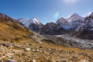 Fototapeta premium Beautiful Himalaya Views on the way to Pangpema during Kanchenjunga North Base Camp Trek in Nepal