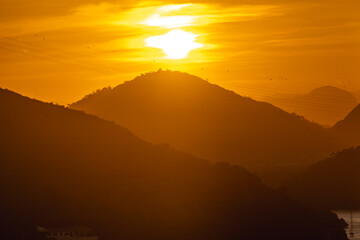 pôr do sol na cidade de Vitória, Estado do Espirito Santo, Brasil