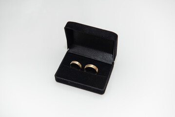 10K Gold Engagement-Wedding Ring Set in a black box