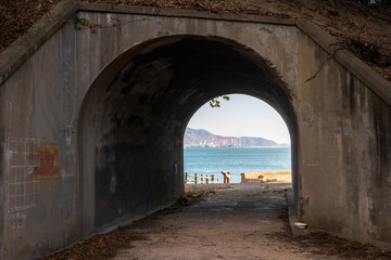 Fototapeta premium 日本の広島県の大久野島のとても美しい秋の風景