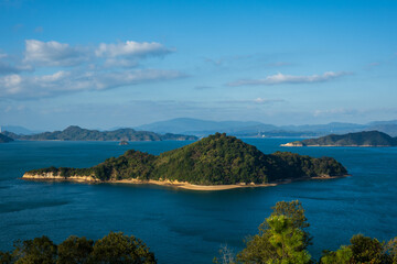 日本の広島県の大久野島のとても美しい秋の風景