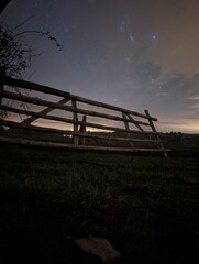 Ciel étoilé en campagne