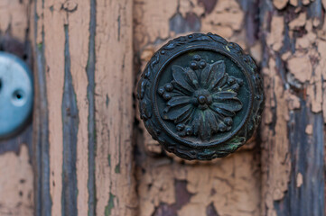 Whispers of Grandeur: Exploring the Abandoned Beauty of Seroczyn Palace – A Cinematic Journey Through Time and Forgotten Splendor
