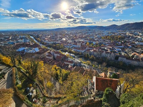 Graz Panorama Altstadt und Sehensw&uuml;rdigkeiten