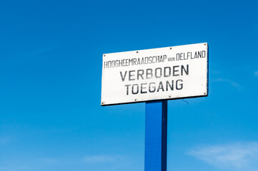 No Entry sign in Dutch 