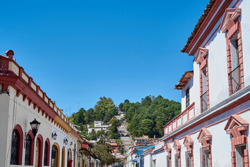 San Cristóbal De Las Casas, Pueblo Mágico, Chiapas, Viajero, Casas Coloniales, Tejas Rojas,...