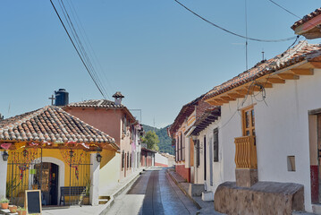 San Cristóbal De Las Casas, Pueblo Mágico, Chiapas, Viajero, Casas Coloniales, Tejas Rojas,...