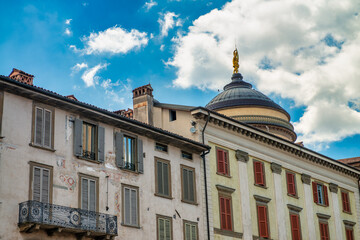 Obraz premium Medieval streets and buildings of Bergamo Alta on a sunny summer day, Italy