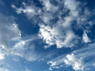 Obraz premium Beautiful blue sky at the beach after rain