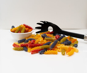 multicolor spiral pasta in bowl