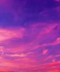 Zelfklevend Fotobehang pink sky and clouds background © squallice
