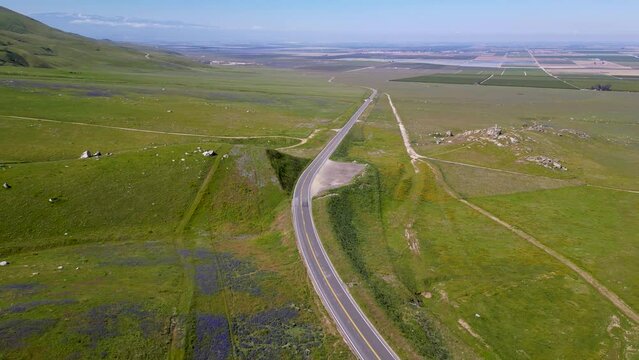 Scenic highway 223, East Bear mountain boulevard near Arvin, California.
