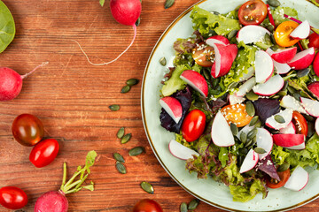 Salad with radish and greens.