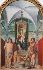 Deurstickers TREVISO, ITALY - NOVEMBER 8, 2023: The renaissance painting of Madonna with the St. Sebastian and St. Roch in the church La Cattedrale di San Pietro Apostolo by Girolamo da Treviso il Vecchio (1487). © Renáta Sedmáková