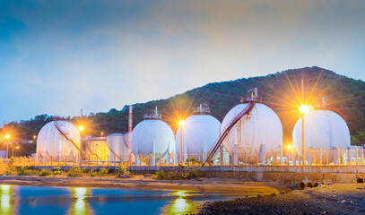 Natural Gas storage tanks , Oil tank , LPG