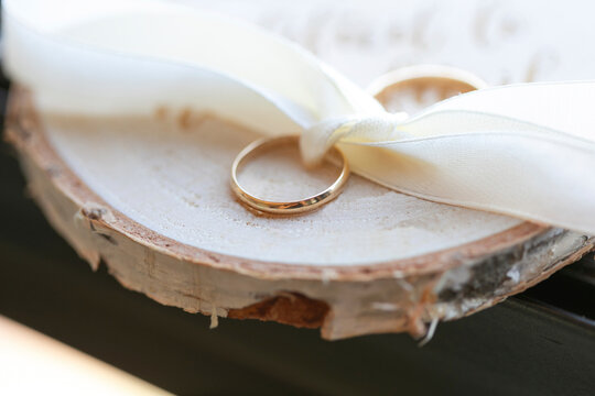 anillos, bodas, alianzas, oro, metal, ceremonia