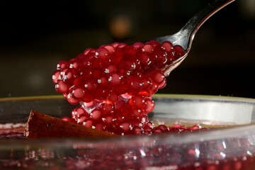 cassava pearls with wine syrup 